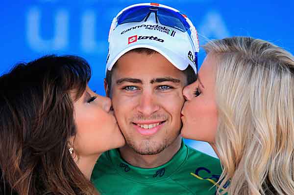 Peter Sagan (CAN) wins stage 7 and Bradley Wiggins (SKY) holds the lead overall